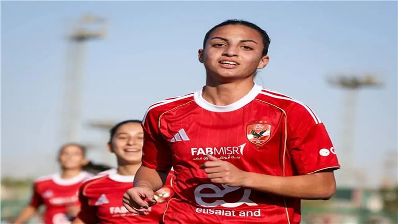 مواجهة قوية.. الأهلي يصطدم ببيراميدز في دوري الكرة النسائية 2025